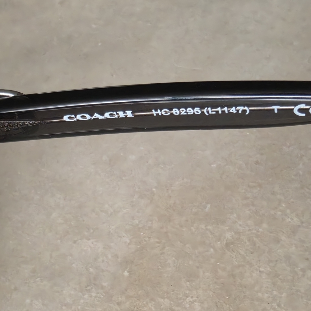 Coach HC8295 Sunglasses - Picture 4 of 6